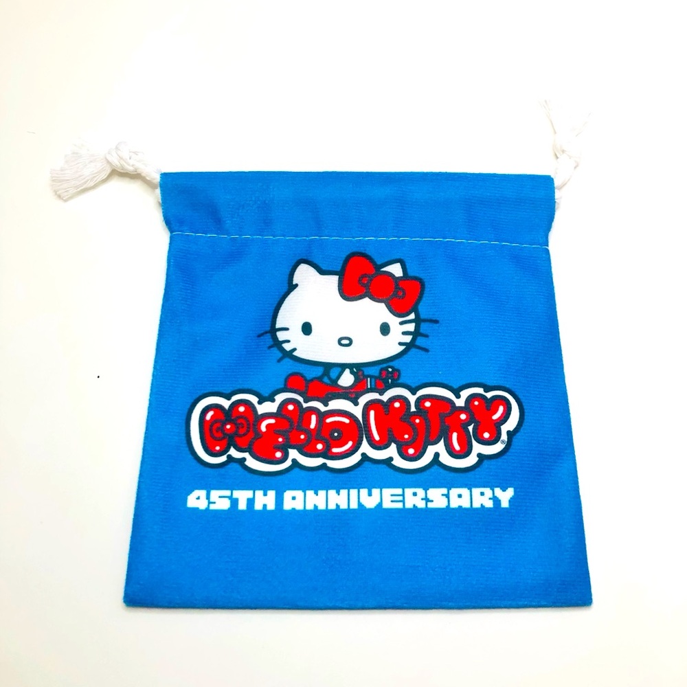 [SANRIO] BNWOT Hello Kitty 45th Anniversary Drawstring Bag (Medium)